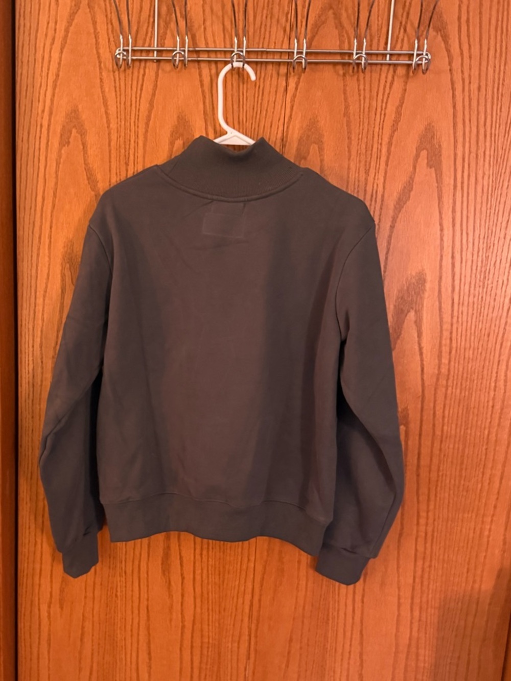 Parke Women's Turtleneck Fleece Sweatshirt in 'Midnight' (Grey) - Picture 6 of 7